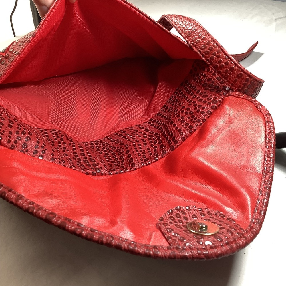 80s Red Embossed Snakeskin Leather Shoulder Bag - Picture 4 of 5